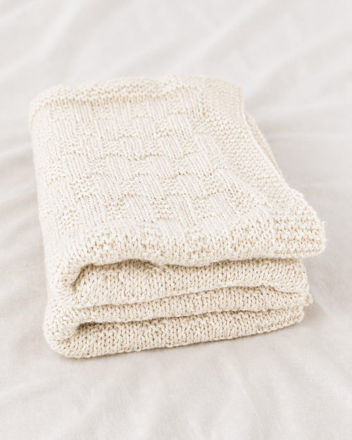 Manta bebé Alba de 100% Baby Alpaca doblada — Nuna Nina